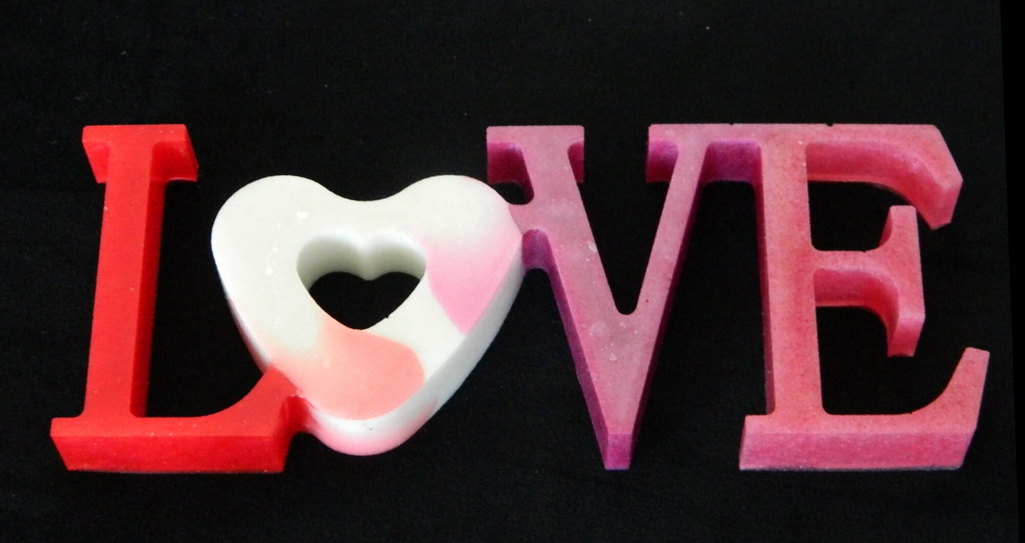 Resin LOVE Decoration, Valentines Day Gift, Romantic Decor